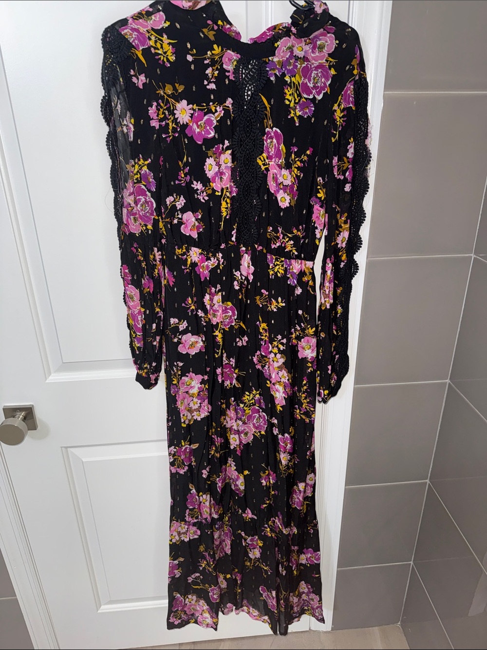 Pinko GORGEOUS Black Maxi Dress with Pink Floral Print and lace down the sleeve